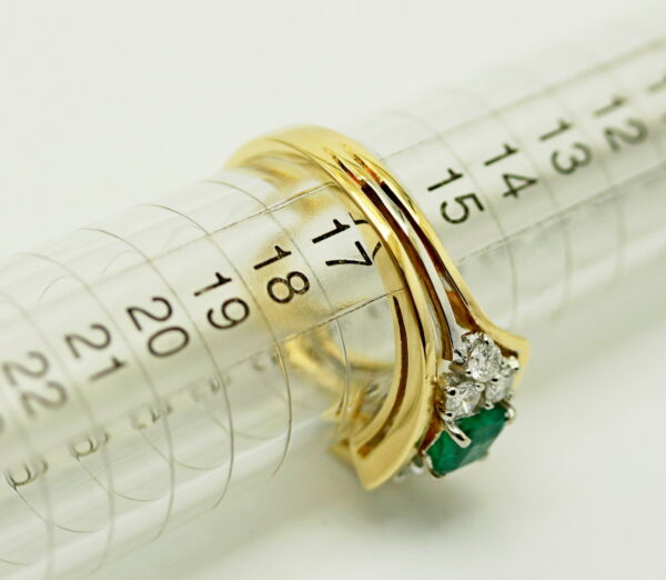 Columbia emerald and diamond gold ring - 750‰ gold - Image 4