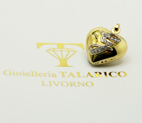 Gold and diamond heart pendant- 750‰ gold - Letter G