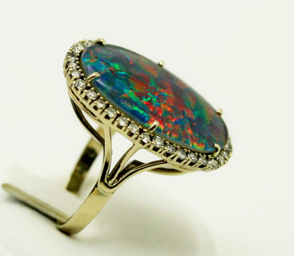 Oval opal ring and diamond outline - K.14 white gold - Image 4