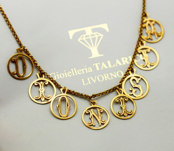 Collana con 8 pendenti nome DIONISIA - oro K.18