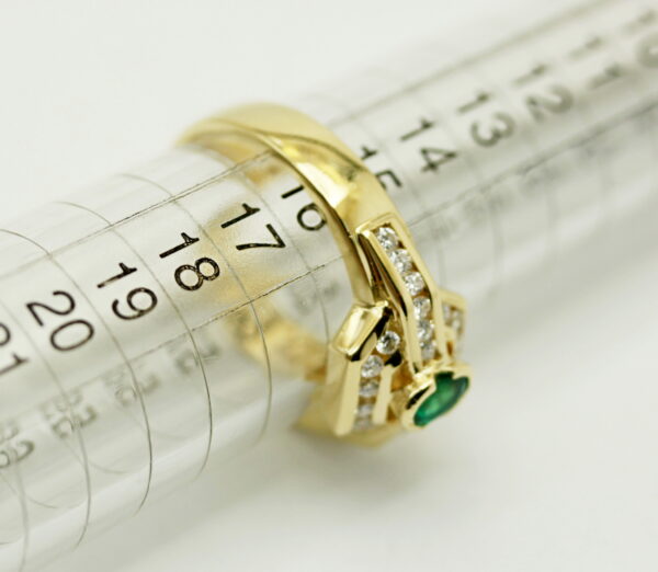 Emerald and diamond ring - 750‰ yellow gold - Image 6